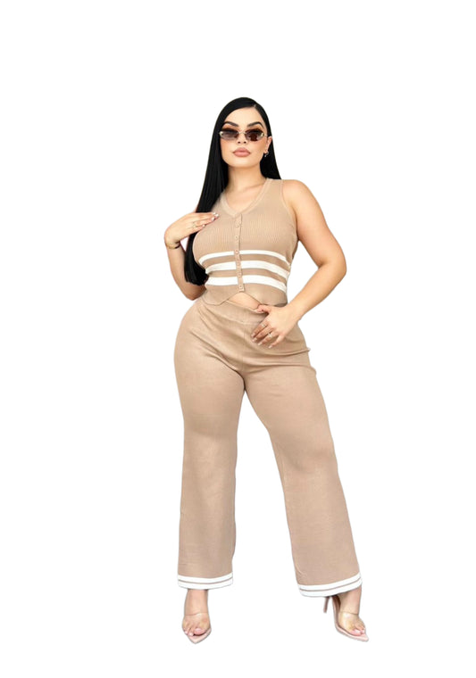 Bello conjunto chaleco