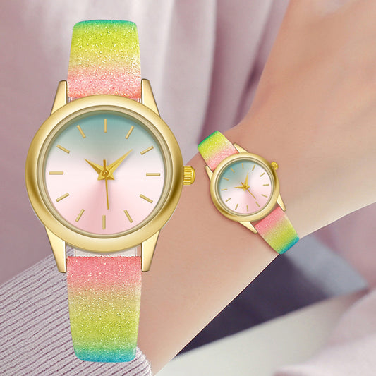 Colección de Cynthia: Reloj Casual con Cinturón Chic